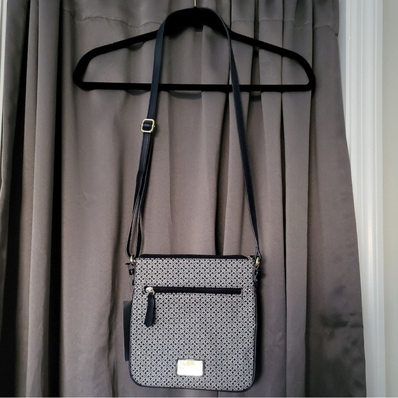 Tommy Hilfiger Monogram Crossbody Bag - Picture 7 of 9